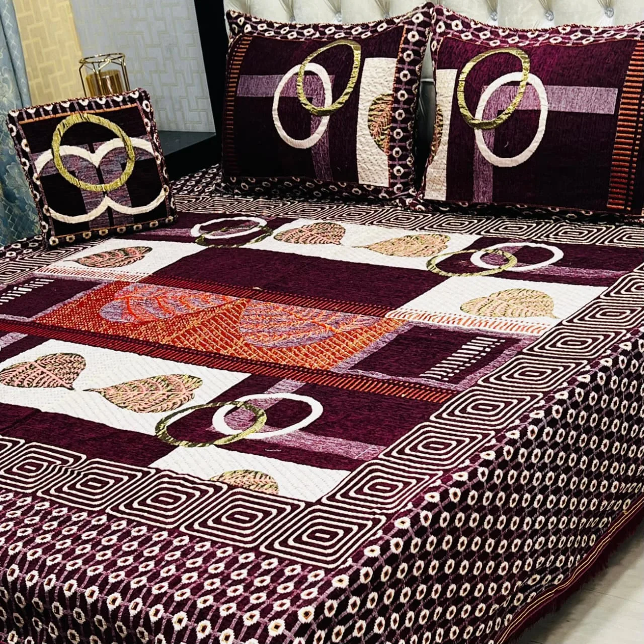 Velvet Jacquard Bedsheet