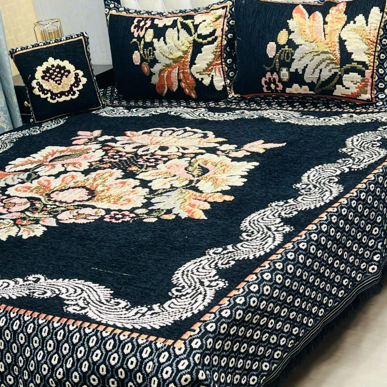 Velvet Jacquard Bedsheet