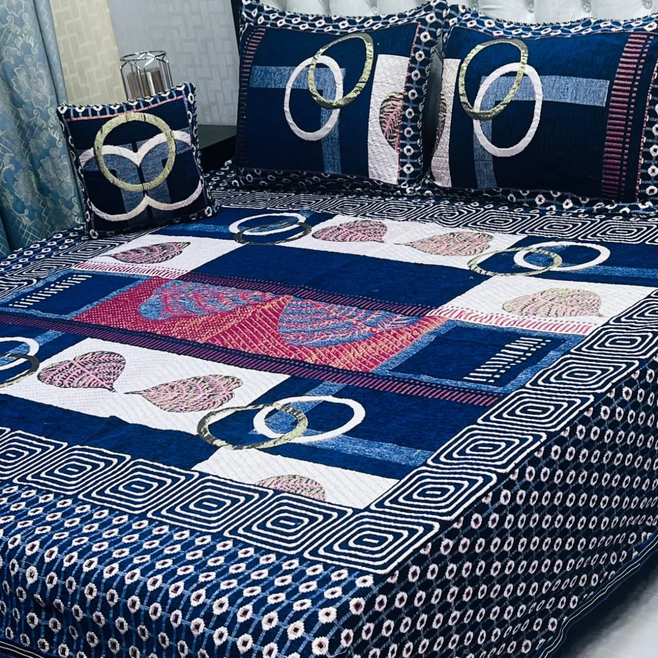 Velvet Jacquard Bedsheet