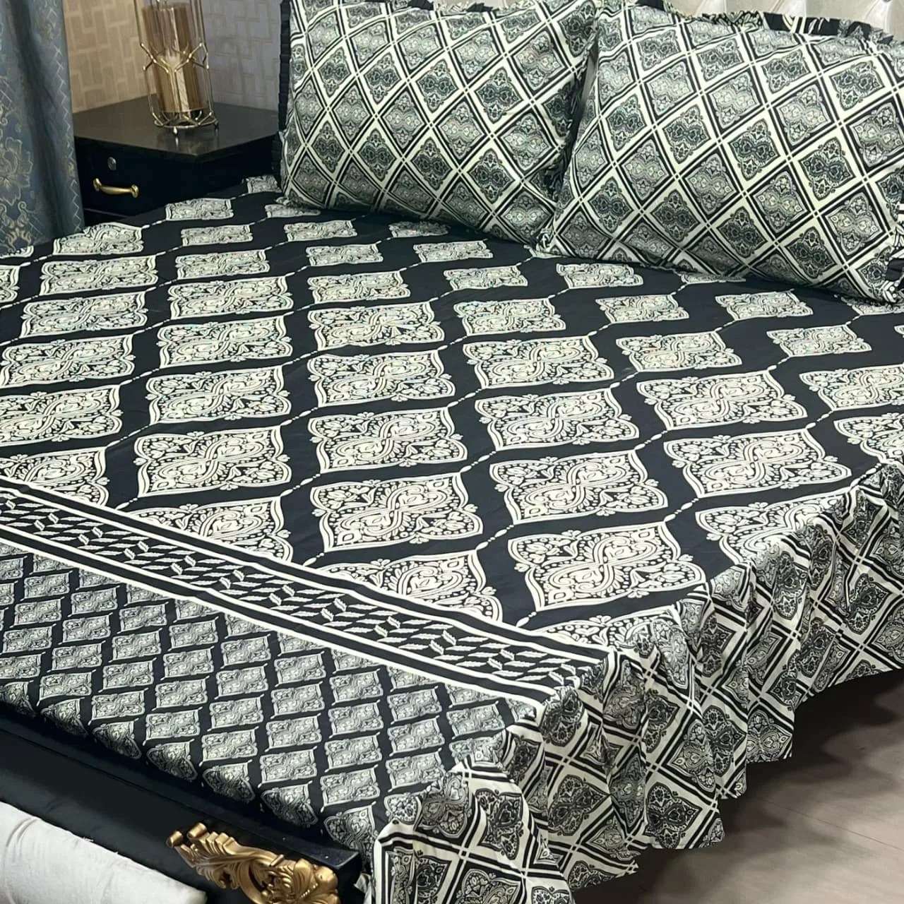 Frill Bedsheet