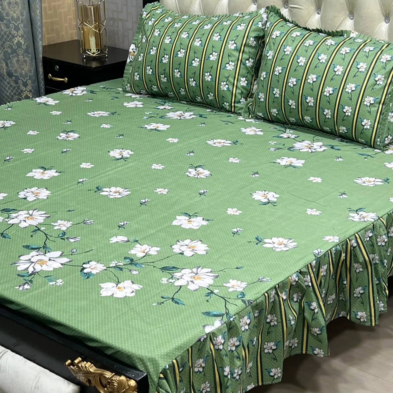 Frill Bedsheet.