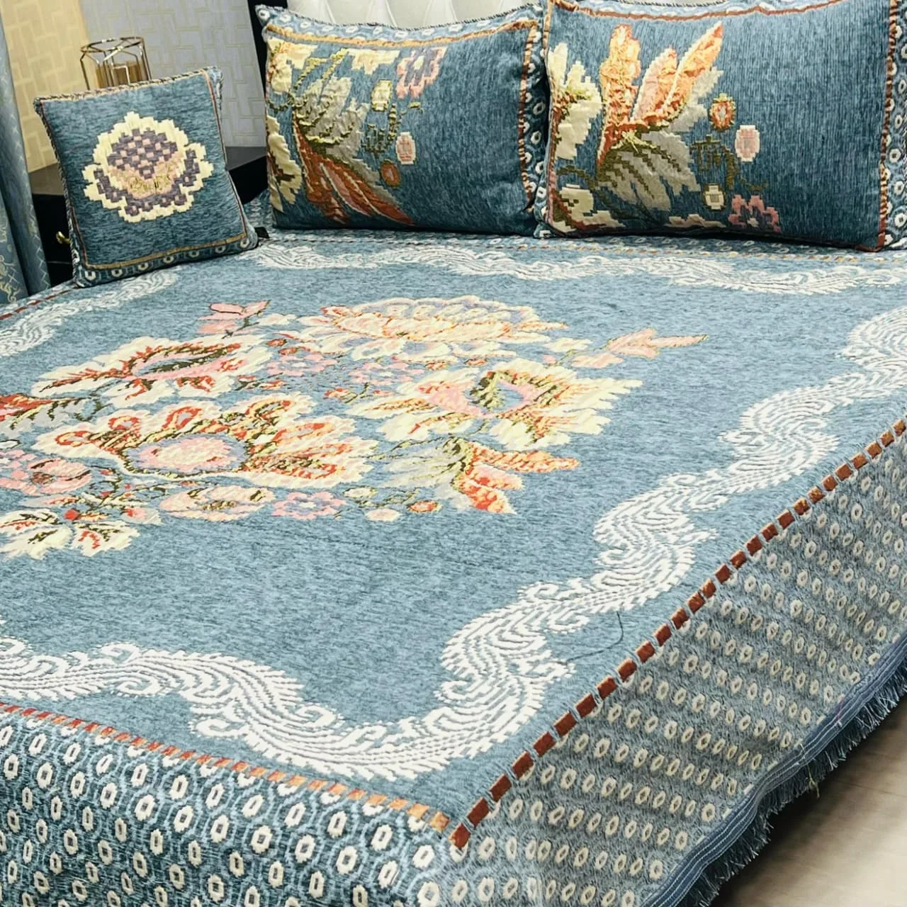 Velvet Jacquard Bedsheet